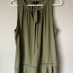 Mossimo Supply Co Green Sleeveless Tie Front Blouse